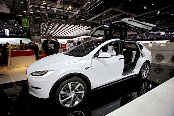 Tesla Model X