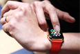   Apple Watch   24 .      , , , , , , ,   .       ,  Apple     2015 .