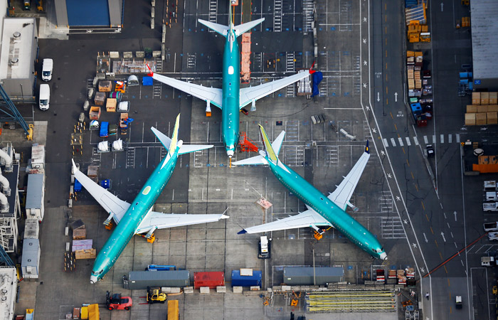      49  Boeing 737 MAX 8