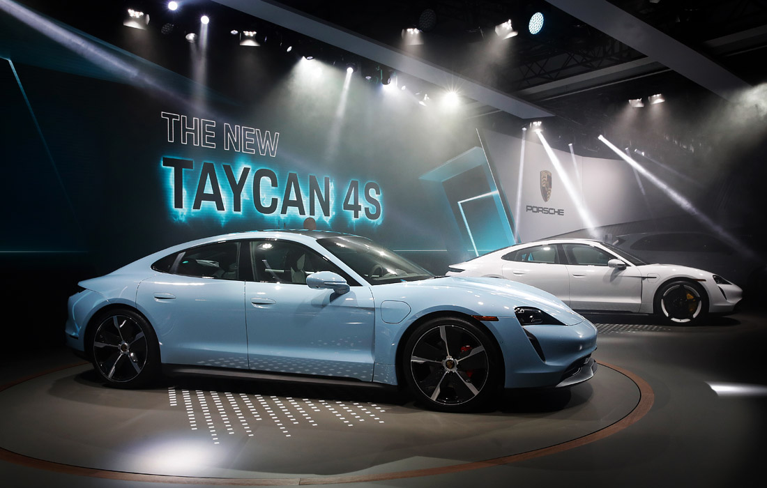 Porsche Taycan 4S