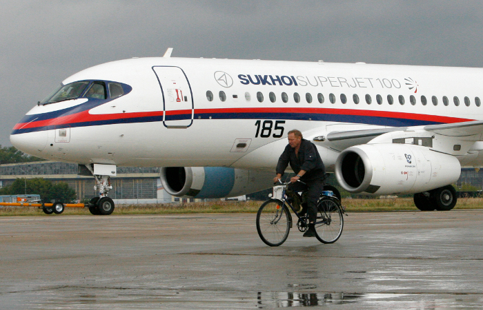         Sukhoi Superjet