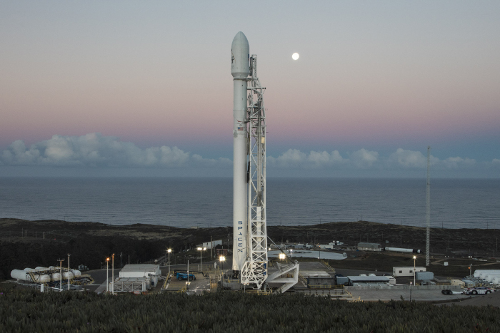 SpaceX   Falcon 9    