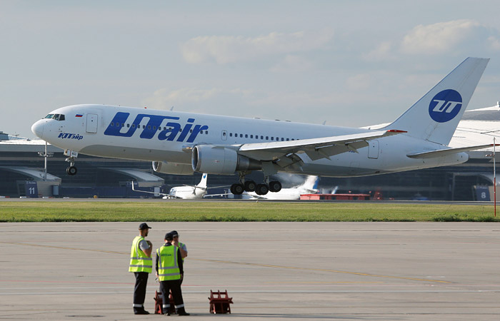  Utair     