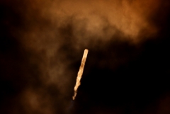 Falcon 9     -  