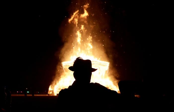  Burning Man        