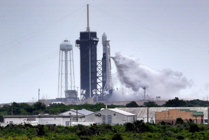 SpaceX  31      Starlink