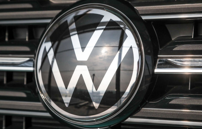 Volkswagen        